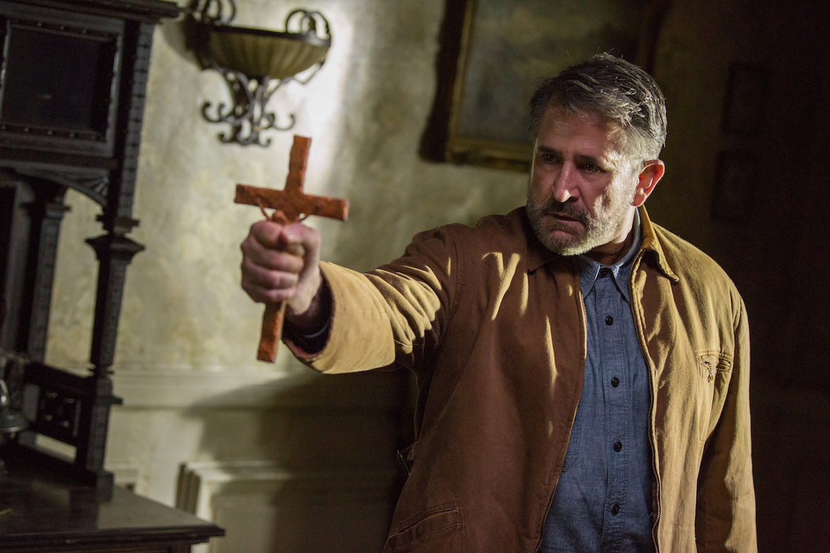 Anthony LaPaglia in Annabelle Creation